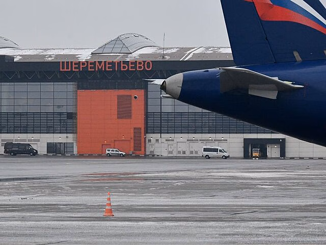 ТАСС: Sukhoi Superjet 100 экстренно приземлился в Шереметьево из-за отказа радиолокации