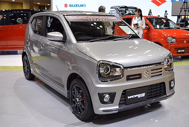Suzuki Alto Works прибыл в Токио
