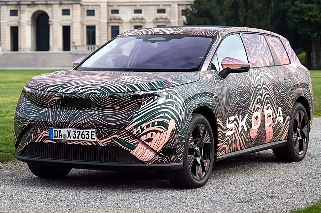 Самый большой кроссовер Skoda сняли на фото
