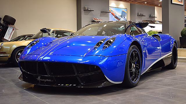 Первый экземпляр Pagani Huayra выставили на продажу
