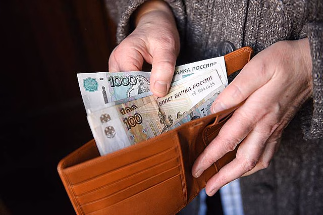 Стали известны призовые, которые получат лыжники в гонках Кубка и чемпионата России