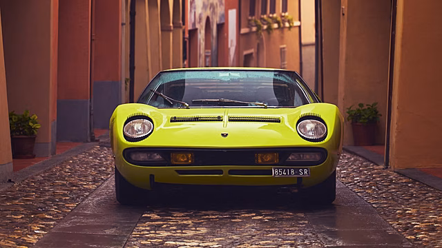 Verde Scandal: легендарный цвет Lamborghini появился благодаря платью