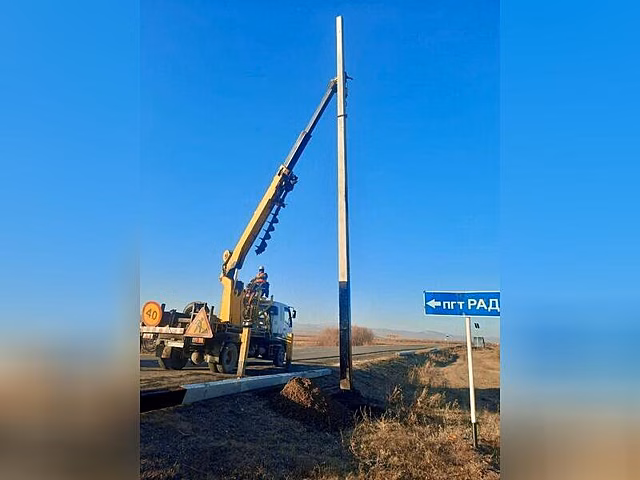 На автомобильной дороге в регионе устанавливают освещение