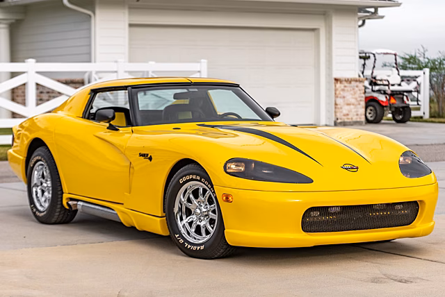 Посмотрите на Chevrolet Corvette с внешностью Dodge Viper
