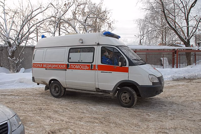 Дзержинскую больницу оштрафовали на 150 тысяч рублей за опоздание скорой помощи