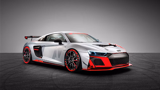 Audi R8 LMS GT4 получила почти 500 лошадей