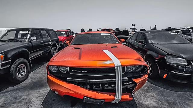 Названы страны, из которых везут битые авто