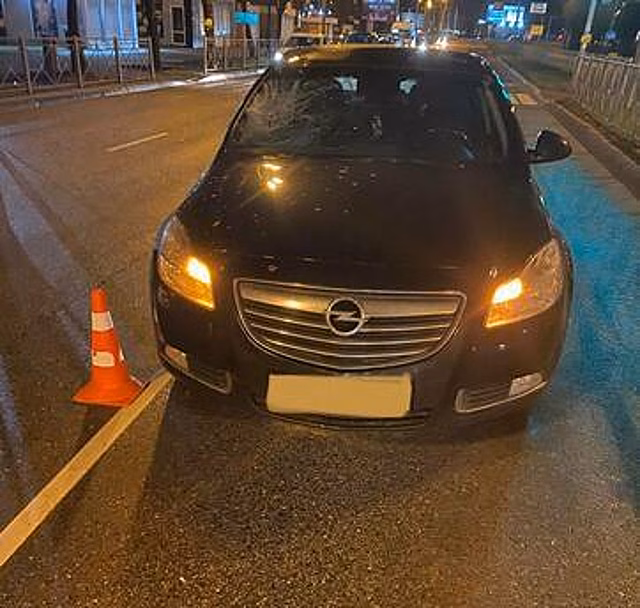Поехал на красный: в ГИБДД рассказали подробности ДТП на Моспроспекте, где сбили пешехода