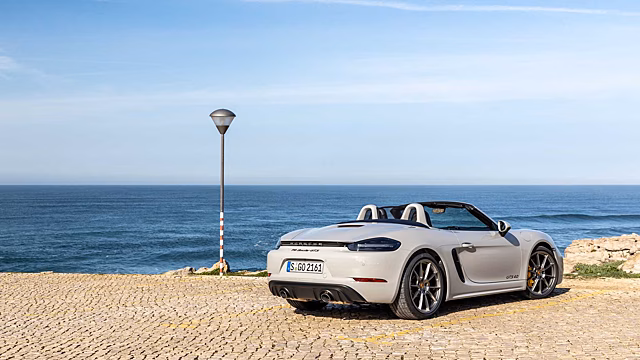Porsche пока не удаётся электрифицировать Boxster и Cayman