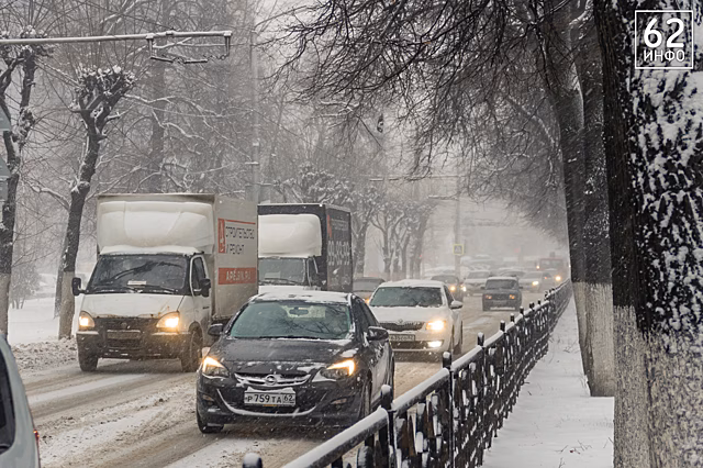 В Рязань вернулись метели и многокилометровые пробки