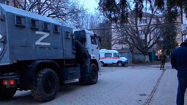 НАК опубликовал кадры боя с бандитами ИГ* в Карабулаке