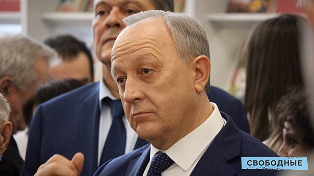 Радаев возмутился автомобильными пробками на Лесозаводской в Энгельсе