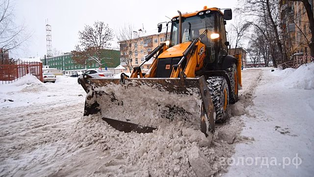 Около 110 тысяч кубометров снега вывез подрядчик из Вологды