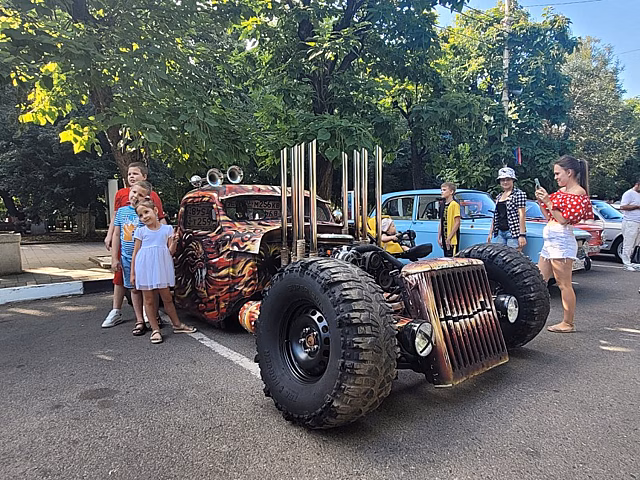 В Армавире ко Дню города пройдет выставка «Автомотомода»