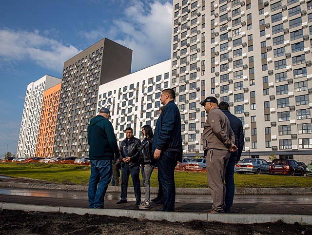 В Курске после сильного дождя залило квартиры в 19 домах