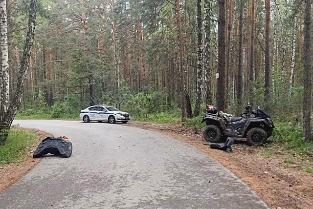 В дачном поселке Мочище насмерть разбился водитель квадроцикла