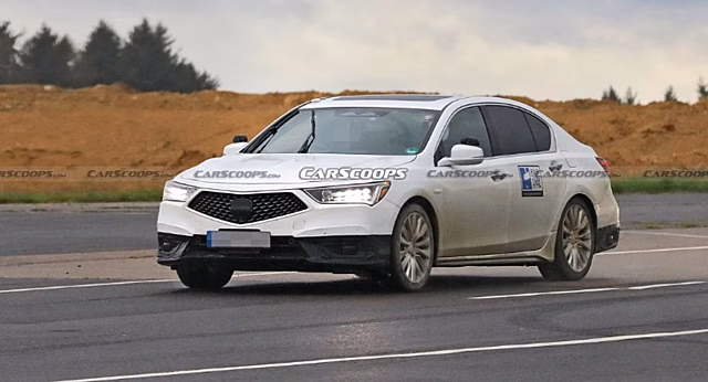 Honda тестирует на обновленном Legend новый автопилот