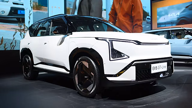 Kia снижает план продаж электромобилей