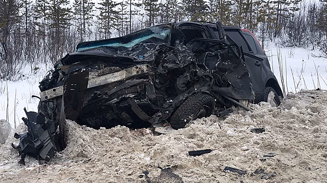 В аварии на югорской трассе погиб водитель иномарки. ФОТО