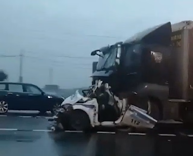 В результате массового ДТП в Подмосковье погиб полицейский