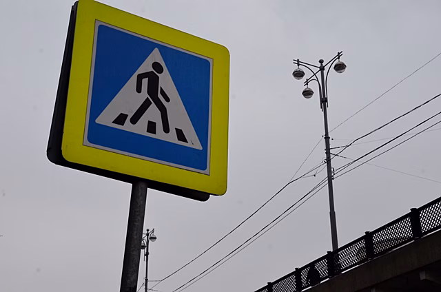 Специалисты провели работы по ремонту и установке знаков дорожного хозяйства в Десеновском