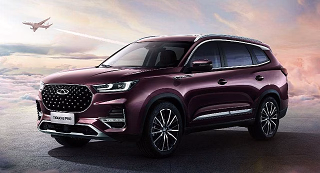 Новый Cherry Tiggo 8 Pro c радиаторной решеткой как у Lexus появился на первых фото