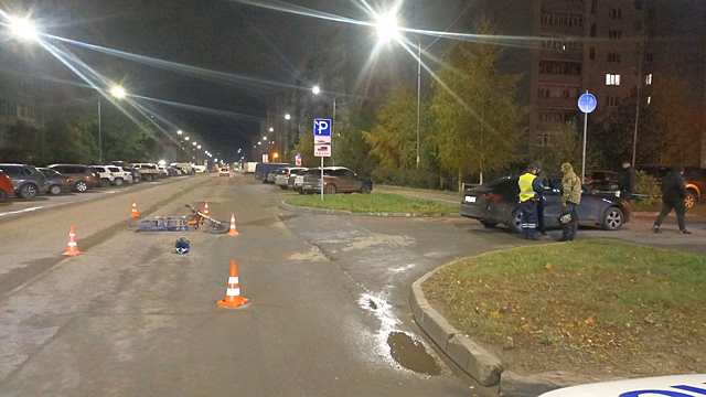«Шкода» сбила мотоциклиста в Вологде