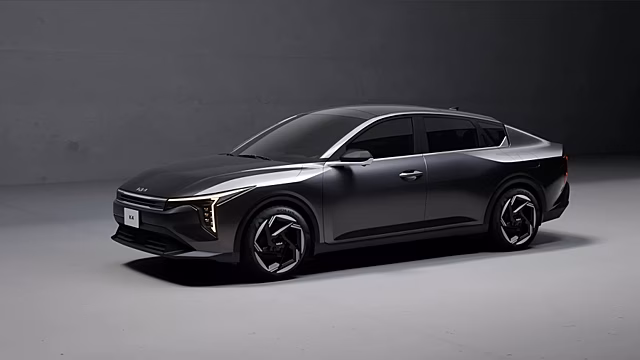 Kia меняет Cerato на стильный фастбэк K4