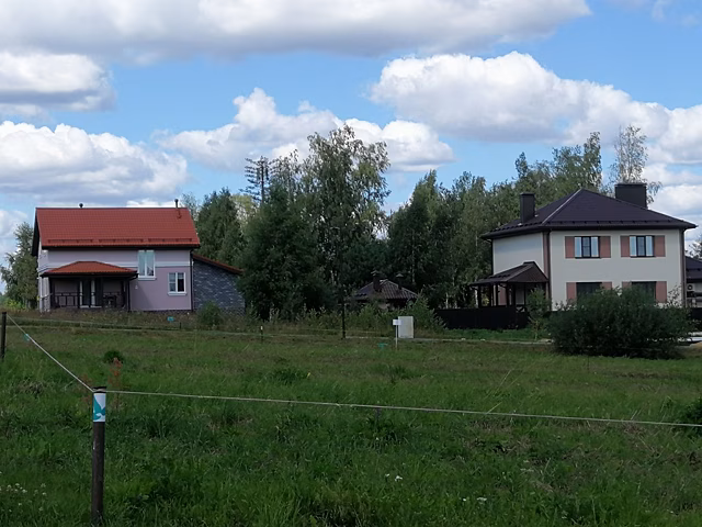 В столице продается 1030 участков ИЖС