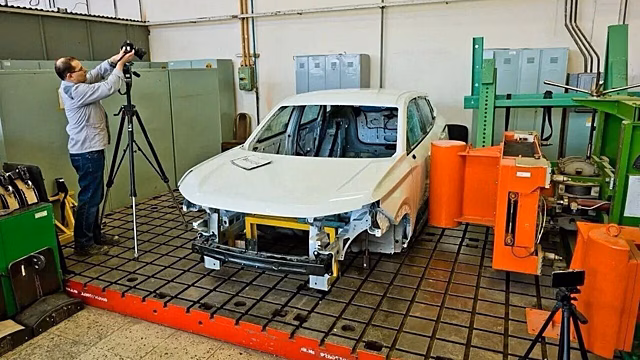 Lada поделилась результатами краш-тестов Azimut