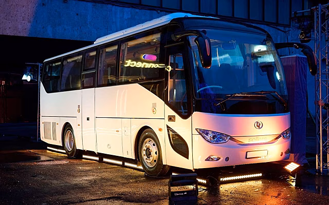 Компактный туристический автобус Sollers SA6 вышел на рынок
