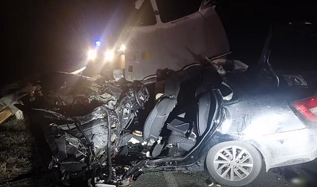 В Волгоградской области лишенный прав водитель погиб в ДТП с фурой