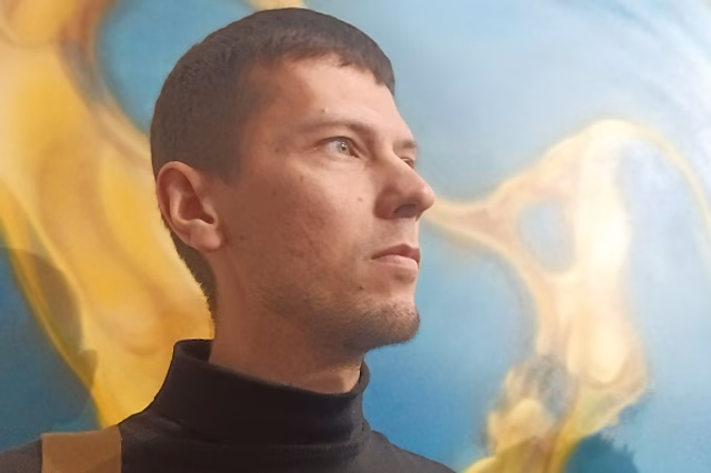 Уральский активист Постников вышел из полиции после двух арестов: уедет ли он за рубеж