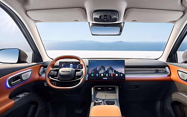 В Китае стартовали продажи обновленного кроссовера Chery Tiggo 8