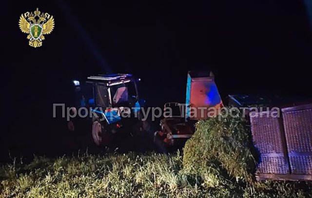 В Татарстане в ДТП с трактором погибли четыре человека