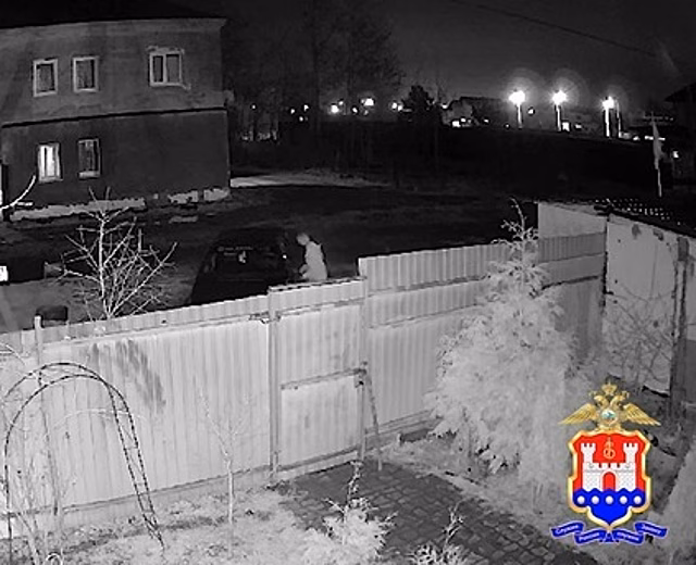 Житель Гурьевского района настолько напился, что не смог завести машину, которую решил угнать