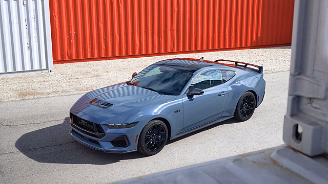 Первый Ford Mustang GT 2024 года выставлен на благотворительный аукцион