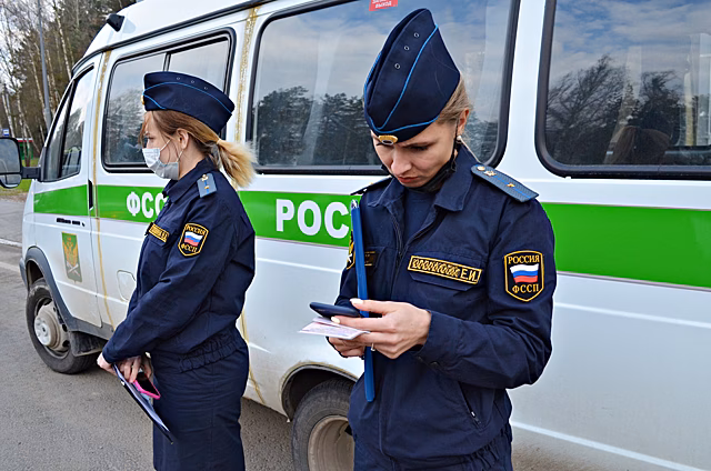 Орловец задолжал почти полмиллиона по кредитам и штрафам ГИБДД
