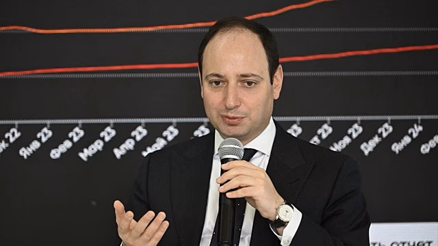 Главу аналитического центра «ДОМ.РФ» Гольдберга уволили после несвязного выступления