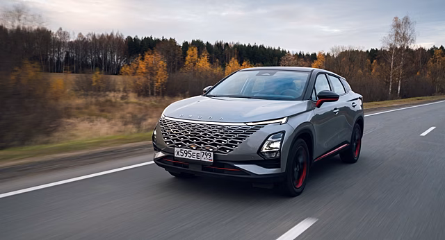 Тест-драйв OMODA С5. Царство функционального дизайна, рояльного лака и технологий
