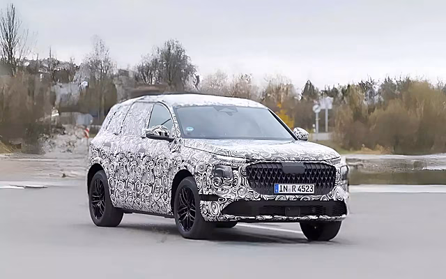 Audi Q7 третьего поколения вышел на дорожные испытания