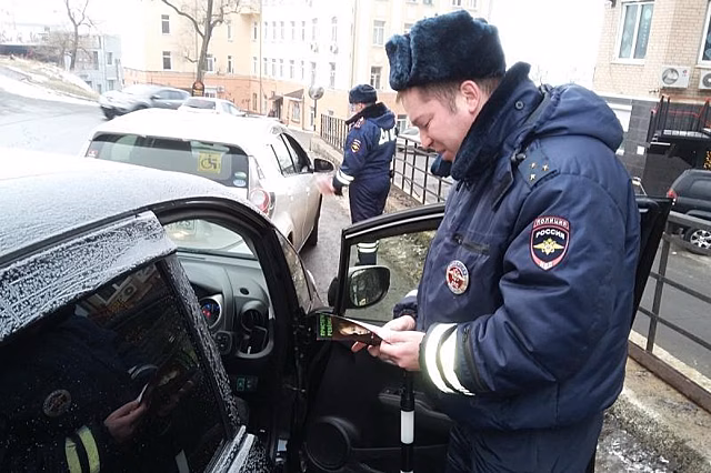 «Теперь это можно». Что глава ГИБДД разрешил делать всем водителям