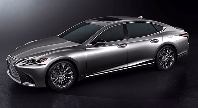 Автомобили Lexus станут героями фильма “Ампир V” по роману Пелевина
