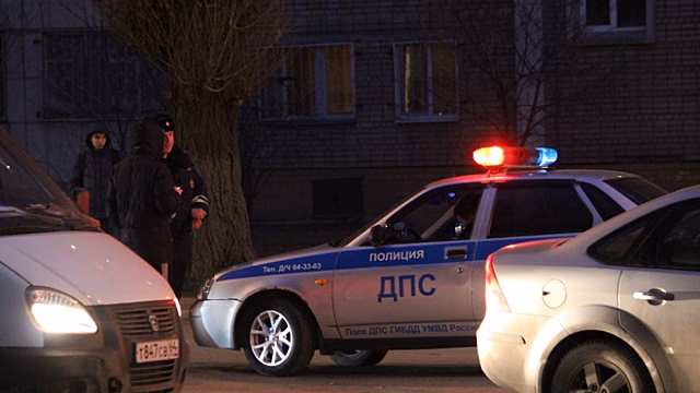 В Саратове экс-инспектора ДПС будут судить за взятку в 30 тысяч рублей