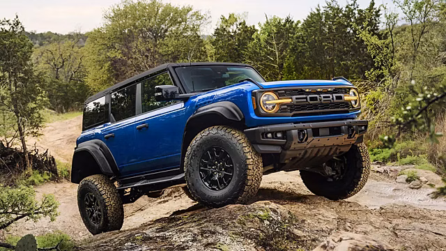 Ford Bronco 2026 года снова стали оснащать бесключевым доступом