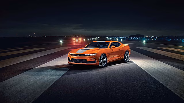 Граффити-художник сделал особый Chevrolet Camaro для Японии