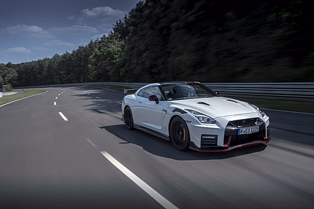Суперкар Nissan GT-R возродят к 2030 году
