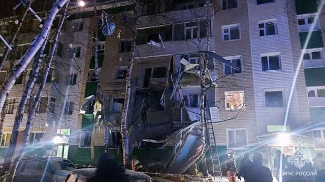Страшный взрыв обрушил дом в Нижневартовске и унес жизни четырех людей