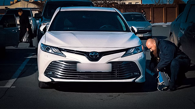 Эксперты показали, как угнать Toyota Camry за несколько минут