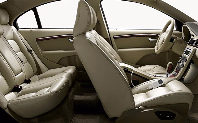 Эксперт перечислил сильные и слабые стороны Volvo S80 с пробегом